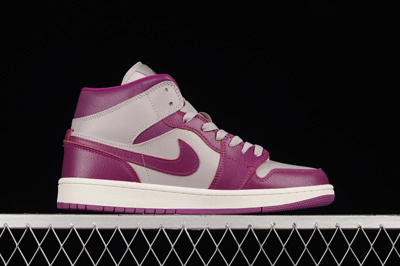 All categories Air Jordan Jordan series basketball shoes Air Jordan 1 Mid Air Jordan 1 Mid "Magenta" AJ1 Joe 1 gray purple toe BQ6472-501